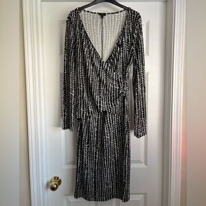 Talbots Black/White Geometric Faux-wrap dress - Size M